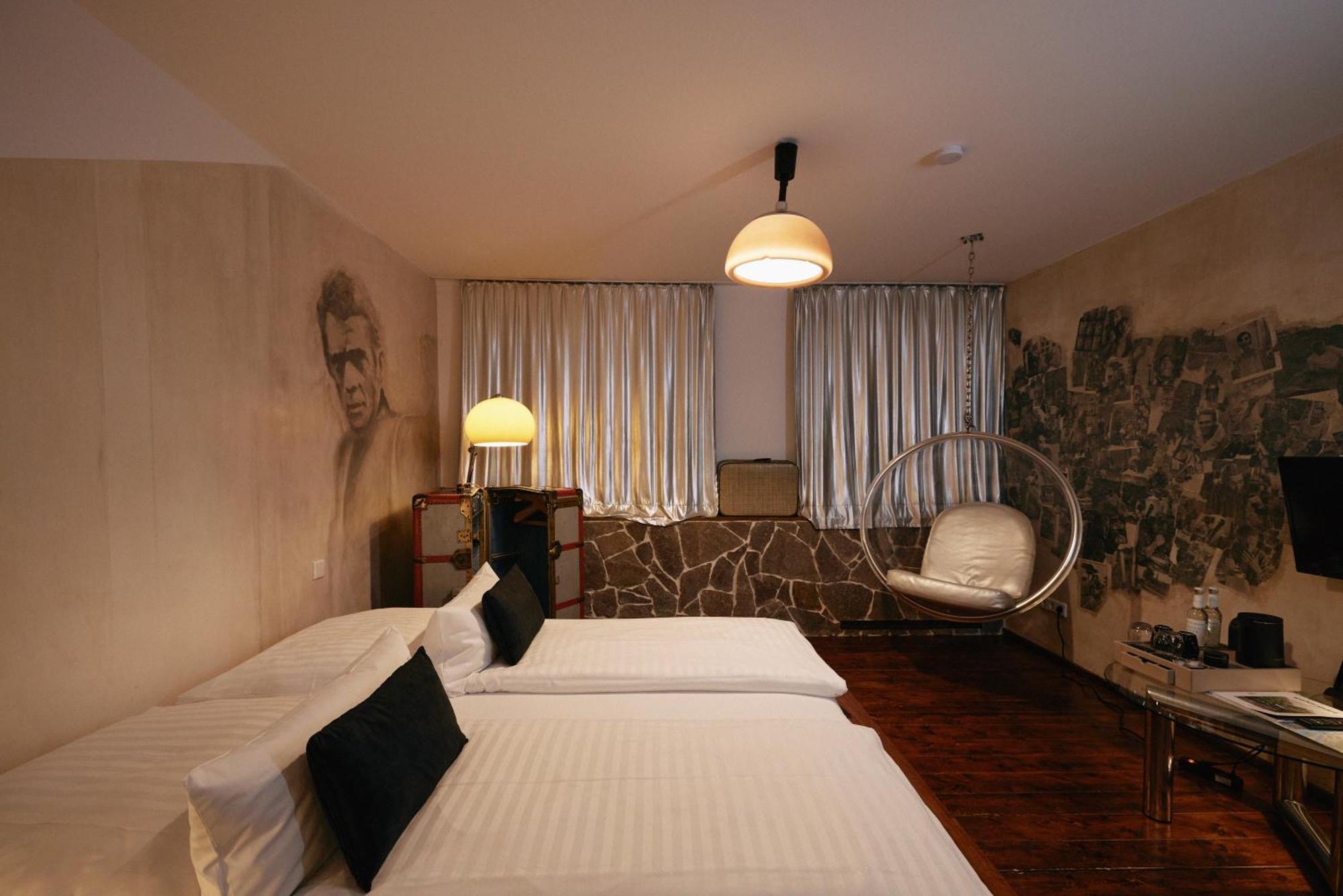 18Arts Hotel - Living In A Gallery! Colonia Exterior foto